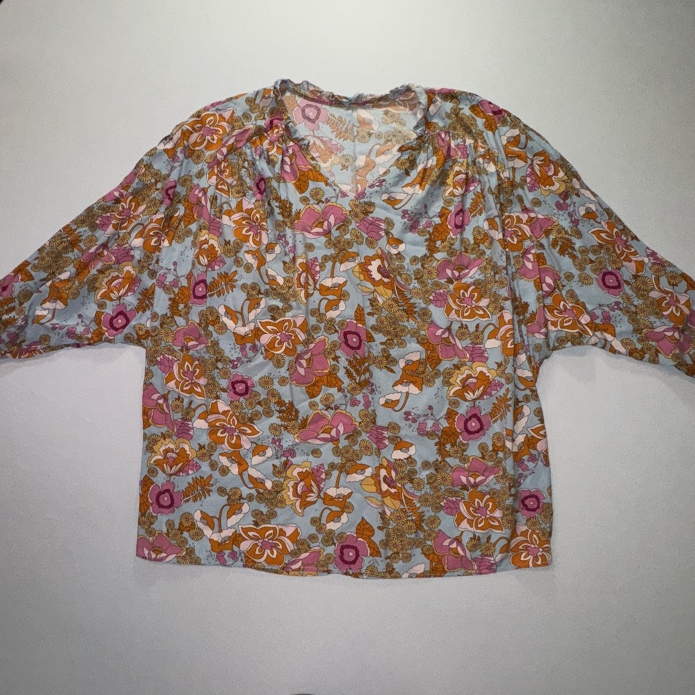 Women's Small Blue Floral Viscose Drop Shoulder V Neck Blouse Shirt, boho vibes